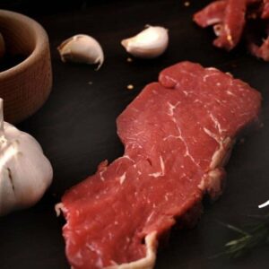 ستيك لحم وسط متبل(½kg)